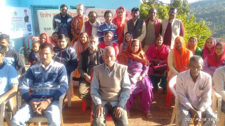 ज्वालामुखी: लगड़ू तथा बग्गी पंचायत में लोगों को बताई जन कल्याणकारी योजनाएं 