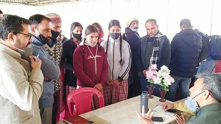 Solan: 'Administration towards village' program organized in Gram Panchayat Mamleg