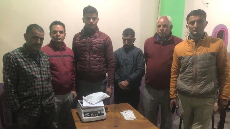 Solan: A person arrested with 370 grams of charas in Darlaghat