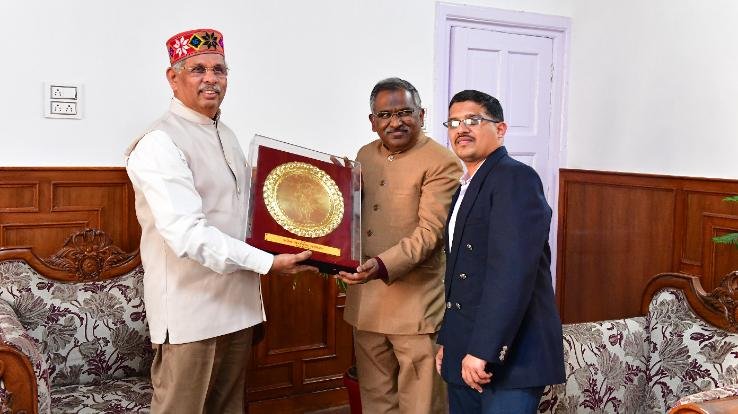 Shimla: Director of Central Potato Research Institute Shimla calls on the Governor