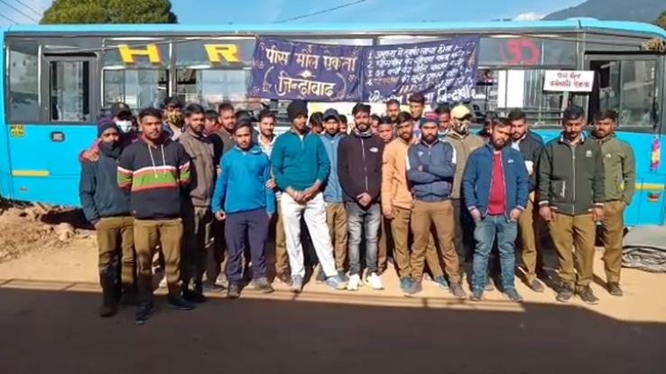 Peace meal workers posted in Himachal Road Transport Corporation's workshop will come on contract