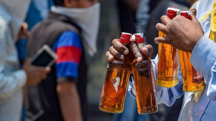 Four people died due to drinking alcohol in District Mandi, know what is the whole matter