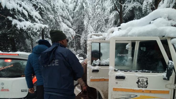शिमला : आपातकालीन स्तिथि के लिए पुलिस ने जारी किए सहायता नंबर
