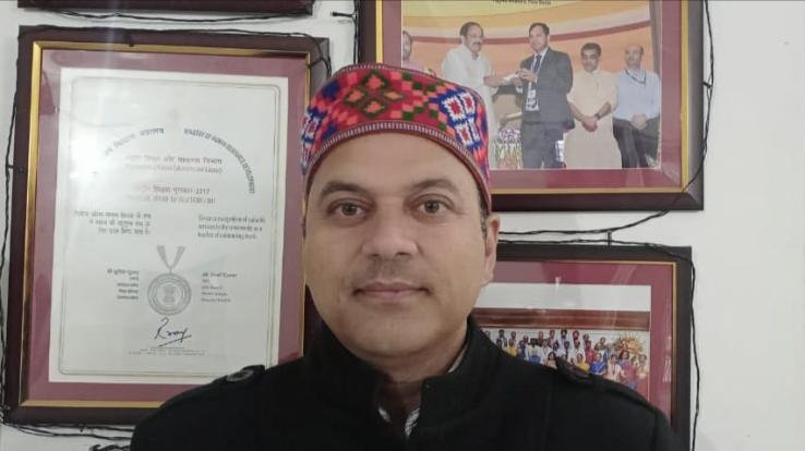 ज्वालामुखी: साराभाई राष्ट्रीय शिक्षक पुरस्कार के लिए सुनील धीमान का चयन