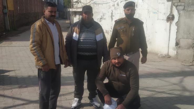 Man arrested with 10 bottles of illegal liquor in Dumtal
