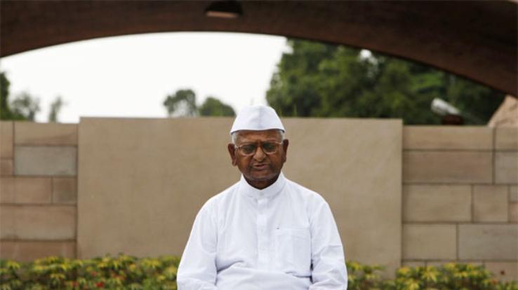 Wrote a letter to Thackeray, said I will fast against liquor policy: Anna Hazare