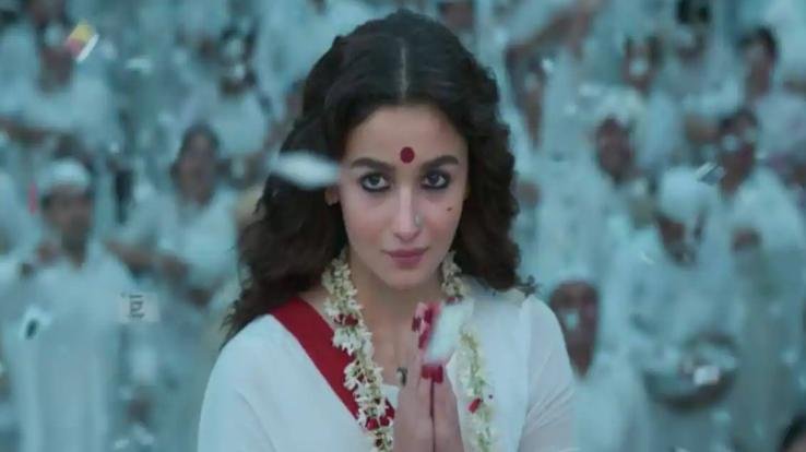 Alia's film was cleared by the censor board, but there were changes in this scene of 'Gangubai Kathiawadi'