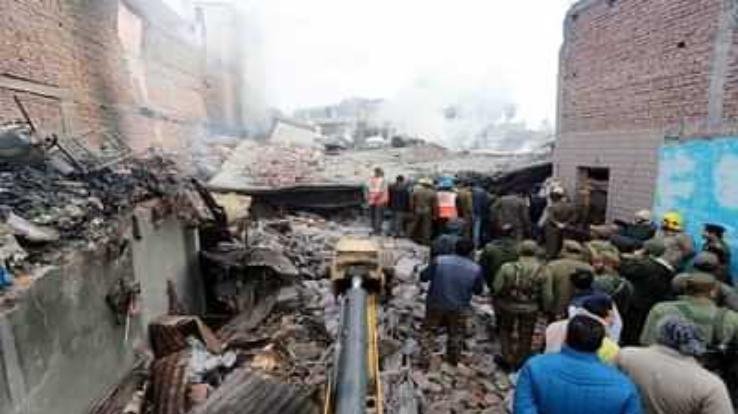 Big accident happened in Delhi, 4 people died due to building collapse in JJ Colony area