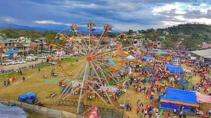 Hamirpur: Tender for domes and swings of Holi festival till February 28