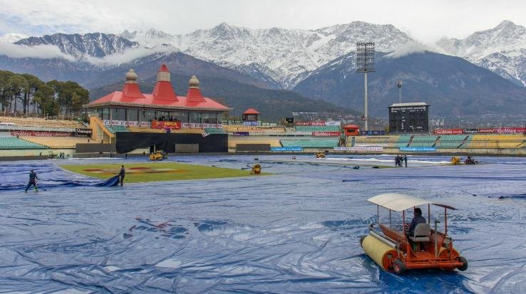 HPCA grounds filled with water due to rain, workers are constantly trying to dry