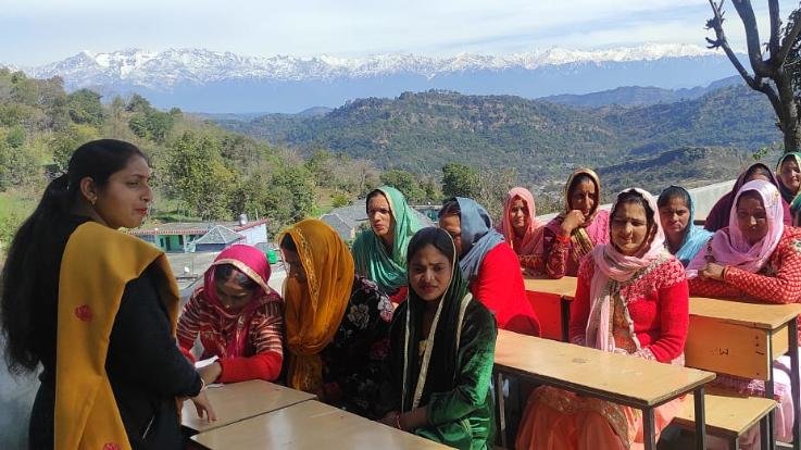 Dharamshala: Education dialogue celebrated in Government High School Tip