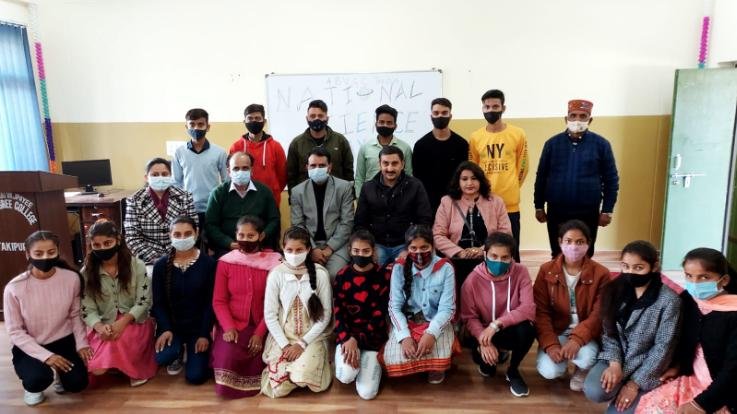 Kangra: National Science Day organized in College Takipur