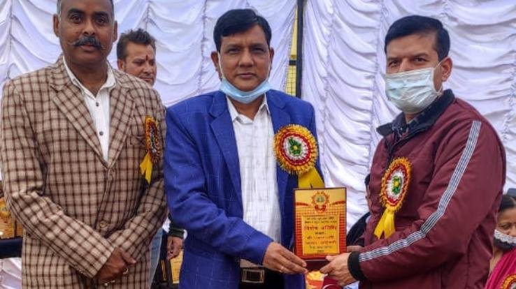 Best school management committees of education block Kangra honored