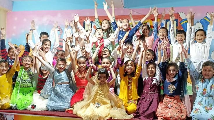 Holi celebrated with pomp in Sai International School