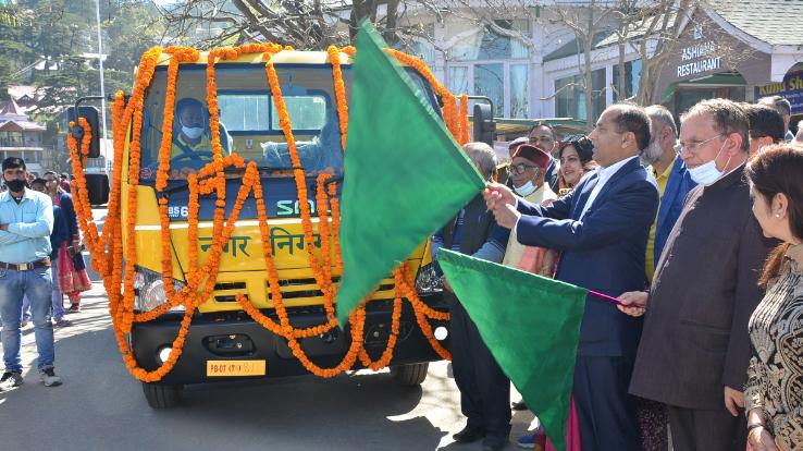  CM flagged off 15 vehicles for transportation of solid waste