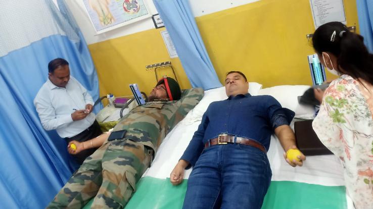Organized blood donation camp on Martyr's Day in IEC University