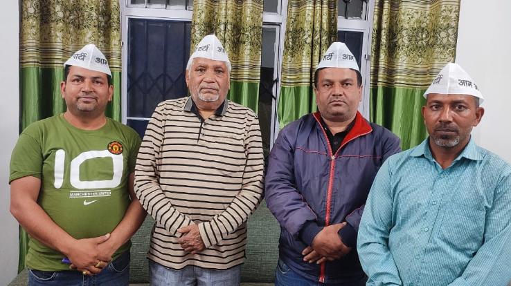 Nadaun: 72-year-old Dr. Ratan Chand joined the Aam Aadmi Party