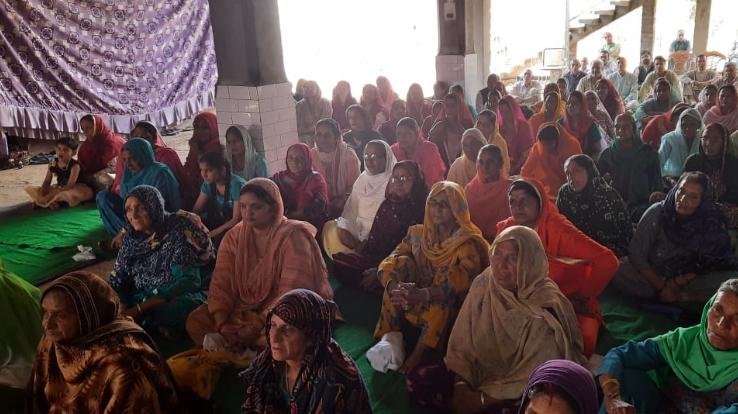 36th Shri Devi Puran Katha came in the courtyard of Durga Maa
