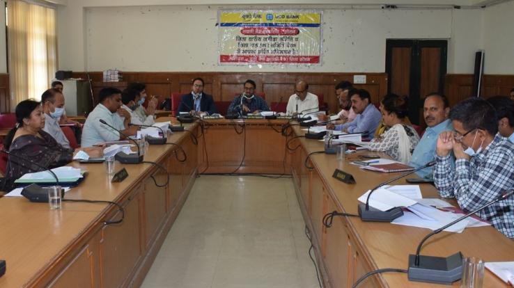  Important role of financial institutions in strengthening the economy - Zafar Iqbal