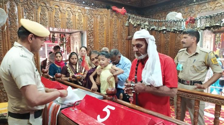 8500 devotees visited the mother on the 11th day of Trilokpur fair