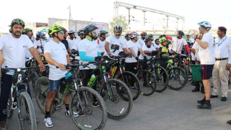 Cycle rally organized by IEC University and Kalka-Shimla Railway Society