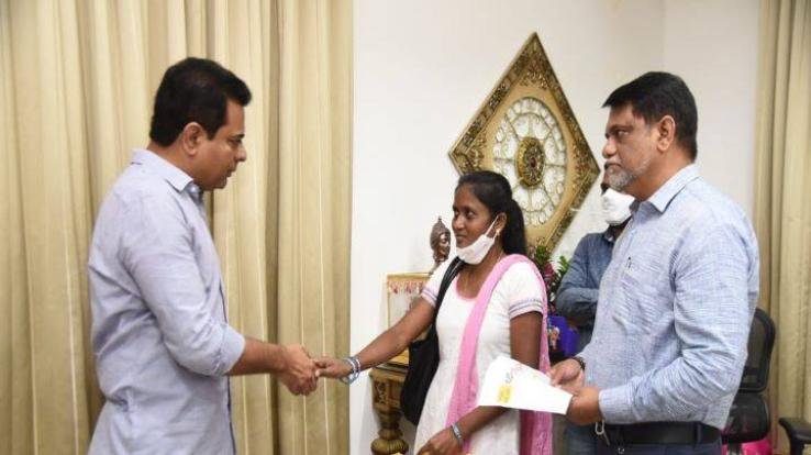 This woman turned from sweeper to assistant entomologist, achieved this big position with hard work