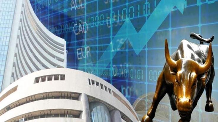 Sensex rose over 290 points on the fourth trading day of the week, Nifty crossed 17100