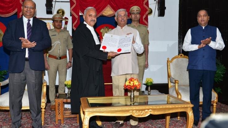 Justice Satyen Vaidya takes oath as a Judge of Himachal Pradesh High Court