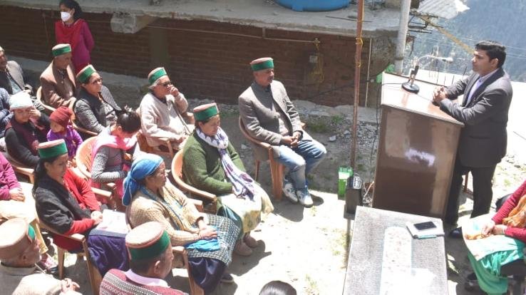 Organized a legal literacy camp in the premises of Panchayat Roghi