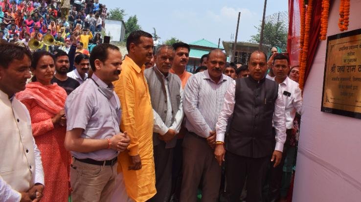 CM inaugurates Electricity Section and Primary Health Center at Saroa