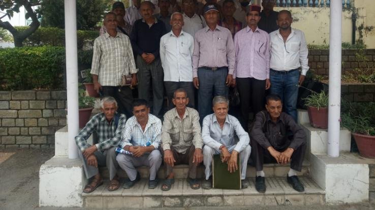 Himachal Pradesh Electricity Retired Welfare Asst. held a meeting