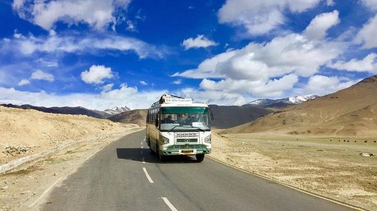 Himachal: Bus service restored on India's longest route Delhi-Leh