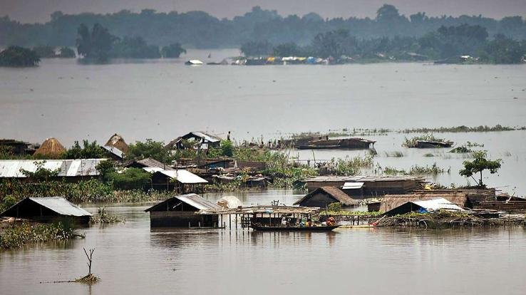  Flood situation in Assam very bad, lakhs affected