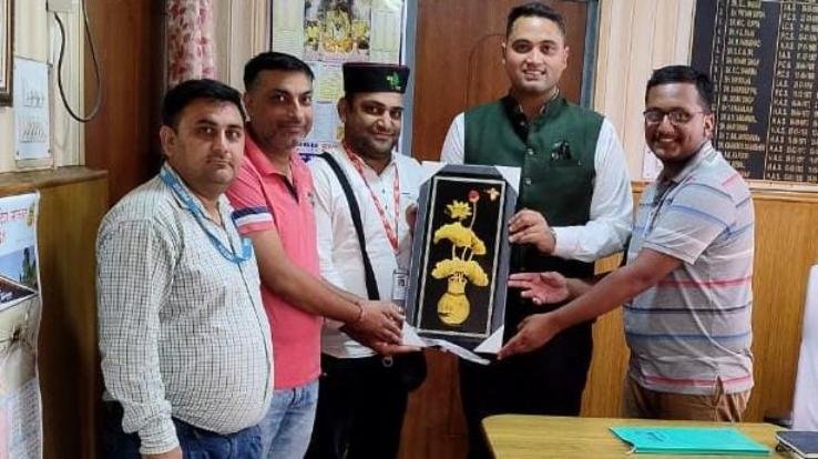 Beas Press Welfare Association honored SDM Sankalp Gautam