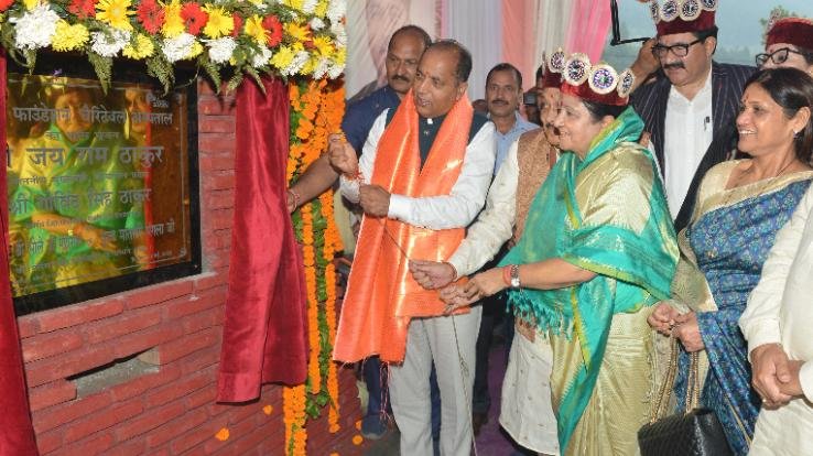 CM lays foundation stone of six developmental projects worth 15.19 crores in Patlikuhal