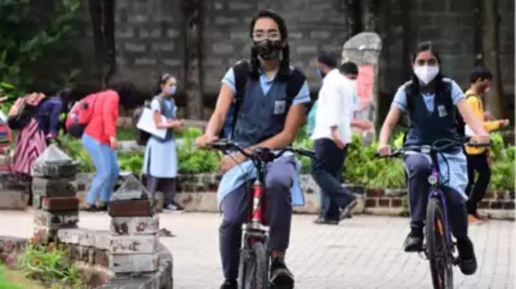 Students reached school after almost 2 years, welcomed