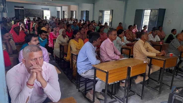 Successfully organized education dialogue program in school