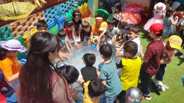 Summer crush party organized in International School