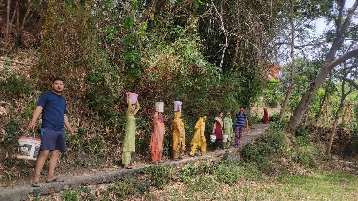 The residents of Parnu and Kanoh yearn for every drop of water.