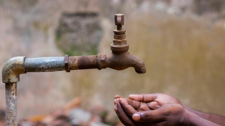 People are suffering from water scarcity for many days, department oblivious