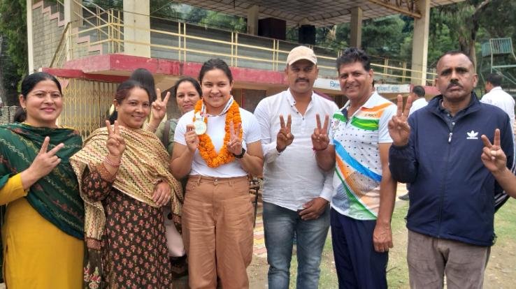 Ekta of Kullu won silver medal in Khelo India Youth