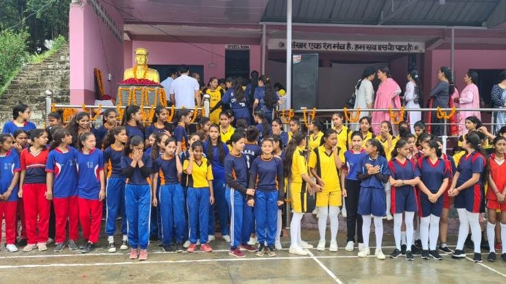 23rd death anniversary of martyr Captain Deepak Guleria celebrated with pomp in Cholthara