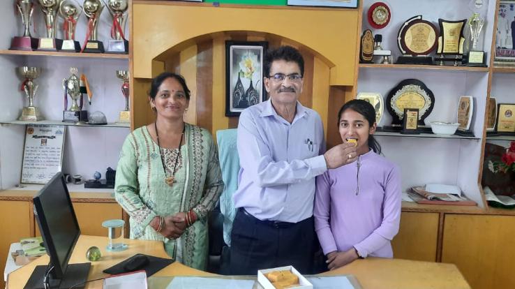 Harshita of Chandi Arki School got the sixth place in the state