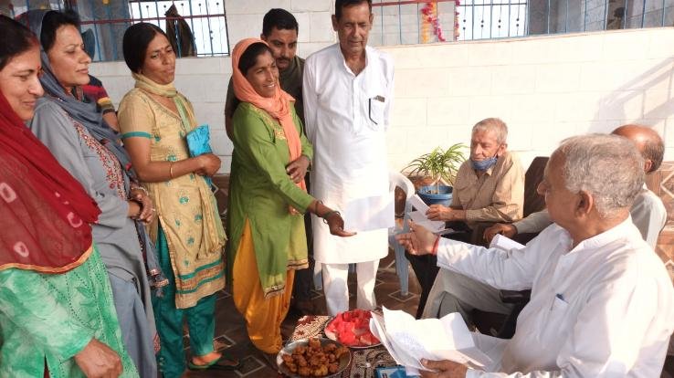 Jal Shakti Minister listened to public problems in various villages of Dharampur district