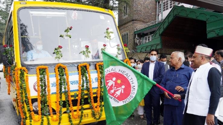  Health Minister flagged off Jeevandhara Shravan Vehicle