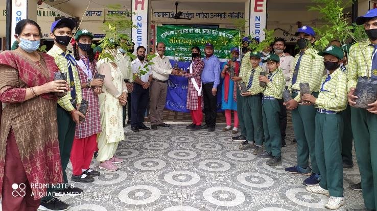 'Ek Tree Mere School Ke Naam Program' organized in Dhundan School