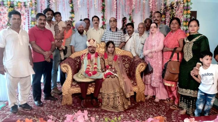 Yuva Seva Club got the poor poor girl married