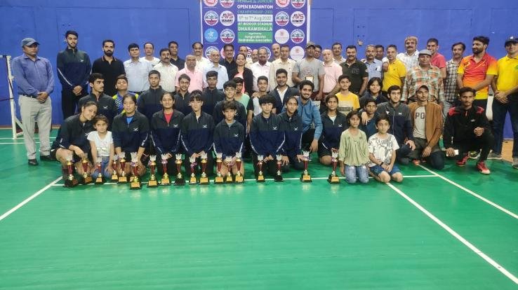 Kapur Badminton Academy Jwalamukhi and Dharamshala dominate in badminton competition