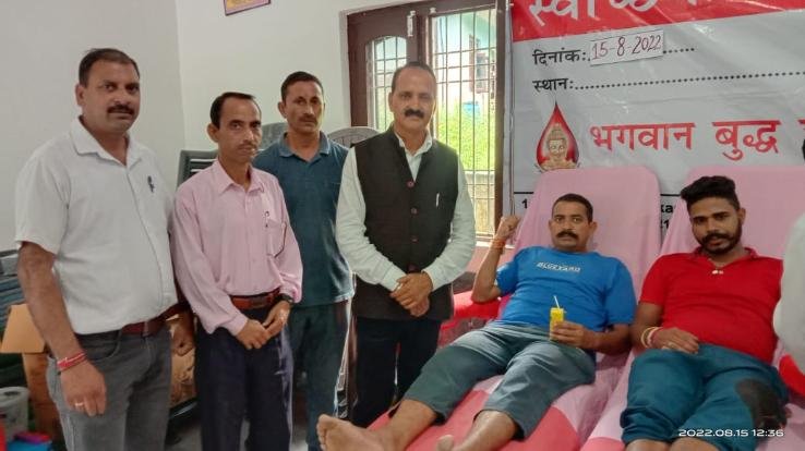 Celebrated the elixir of freedom by donating blood in Panchayat Kholi