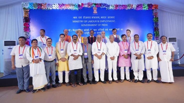 शिमला : श्रम एवं रोजगार मंत्री ने केन्द्र सरकार से चम्बा जिला में ई.एस.आई सुविधा प्रदान करने का किया आग्रह 